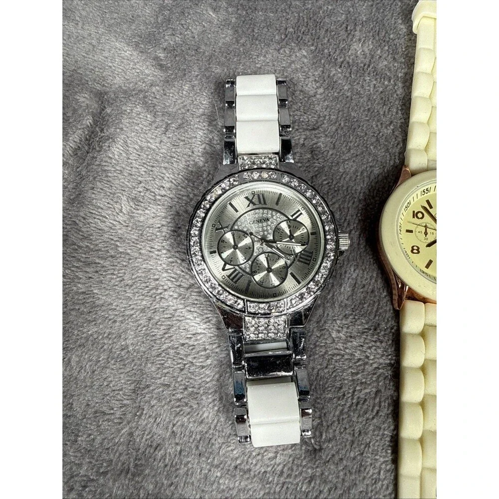 2 Women's Watches Geneva. Need Batteries. Rhinestones. Silicone Band. Untested.
